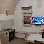 Casa Di Chiarina Piano Terra * Bitetto