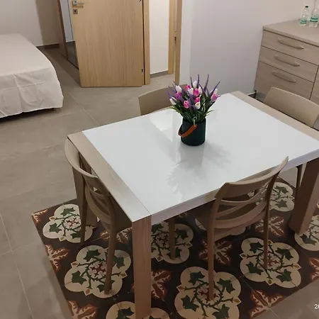 Casa Di Chiarina Con Parcheggio Auto Gratuito *